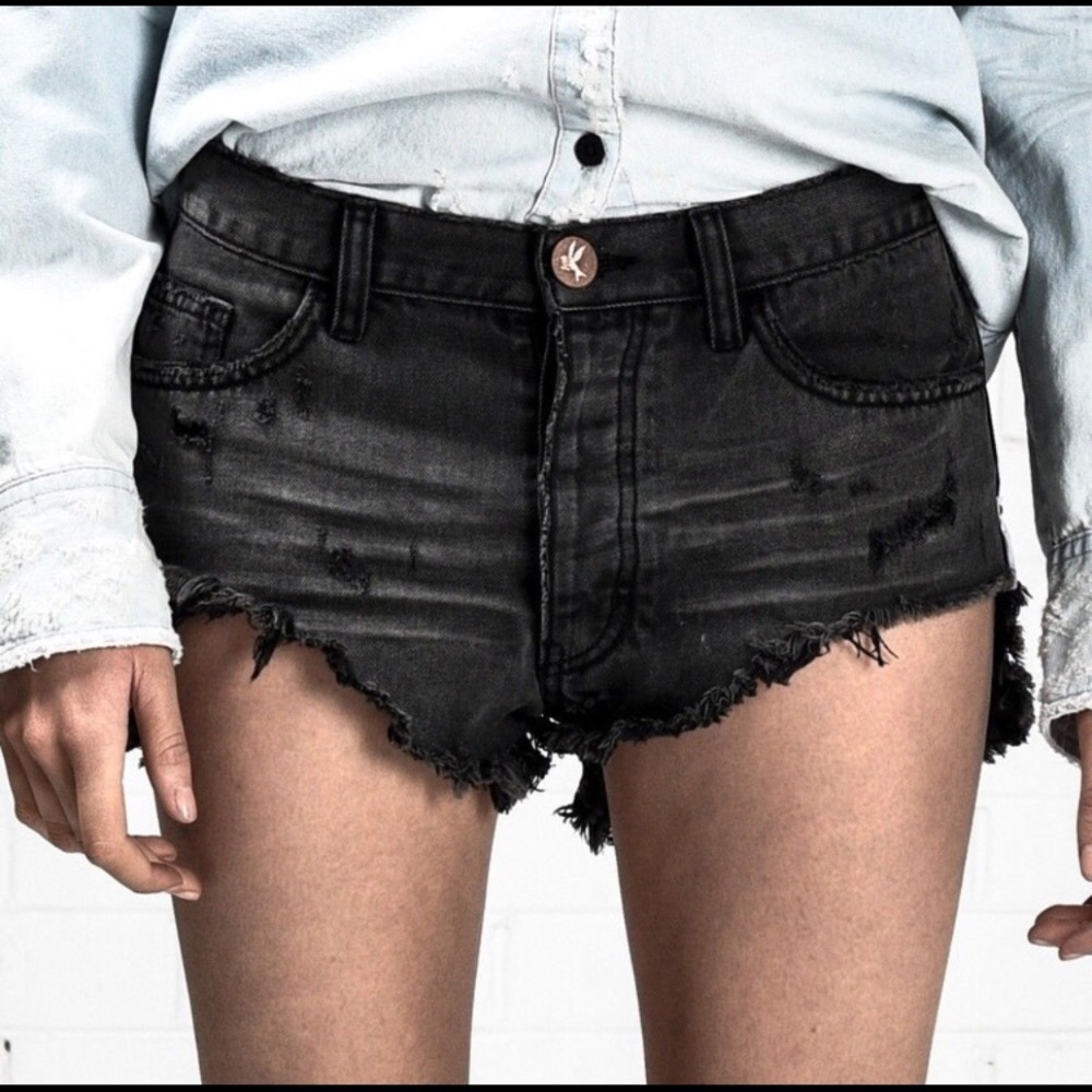 New One Teaspoon Rollers Distressed Cutoff Shorts